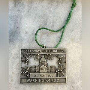 Season’s Greetings U.S. Capital Washington D.C. Christmas Ornament